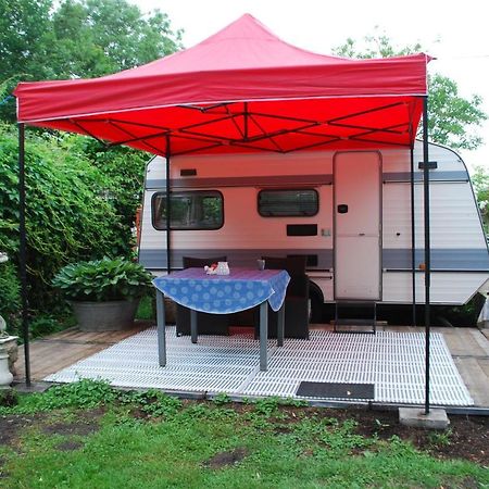 Ottoland B&B Oeland Caravan "Juf Jansen" מראה חיצוני תמונה