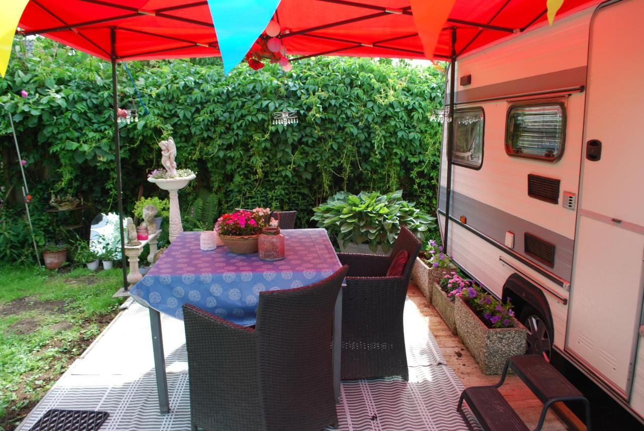 Ottoland B&B Oeland Caravan "Juf Jansen" מראה חיצוני תמונה