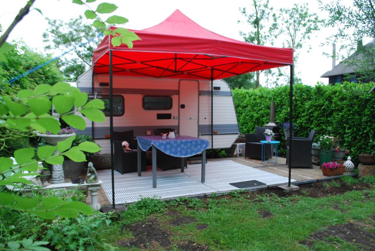 Ottoland B&B Oeland Caravan "Juf Jansen" מראה חיצוני תמונה